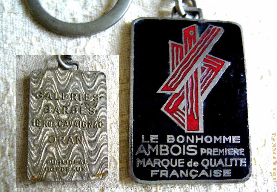 BG efx- 08- Pubs  rue Cavaignac.jpg